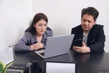 Bokep Cina Sutradara Cewek Toge Nafsu Gila Ngentot Crew Film